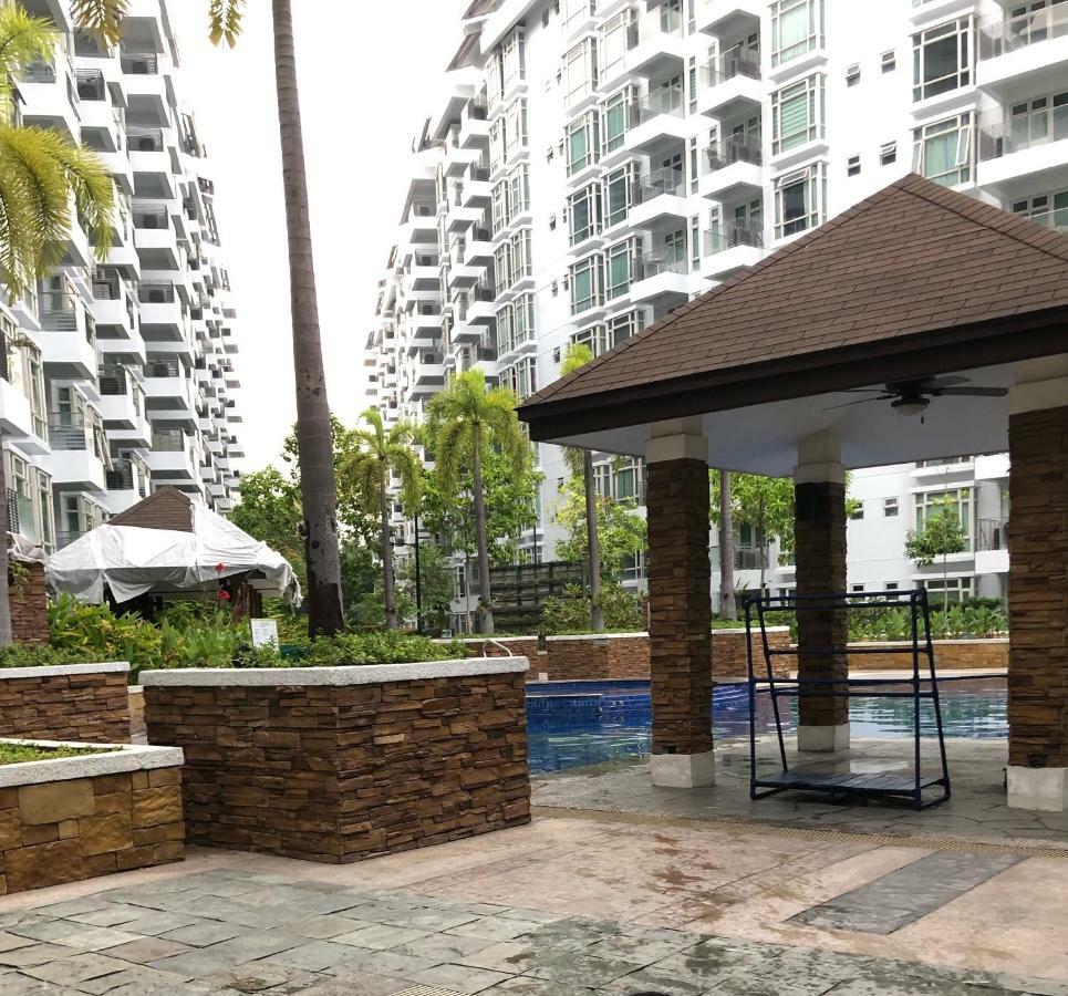 F-10C Parkside Villas Pasay Exterior foto